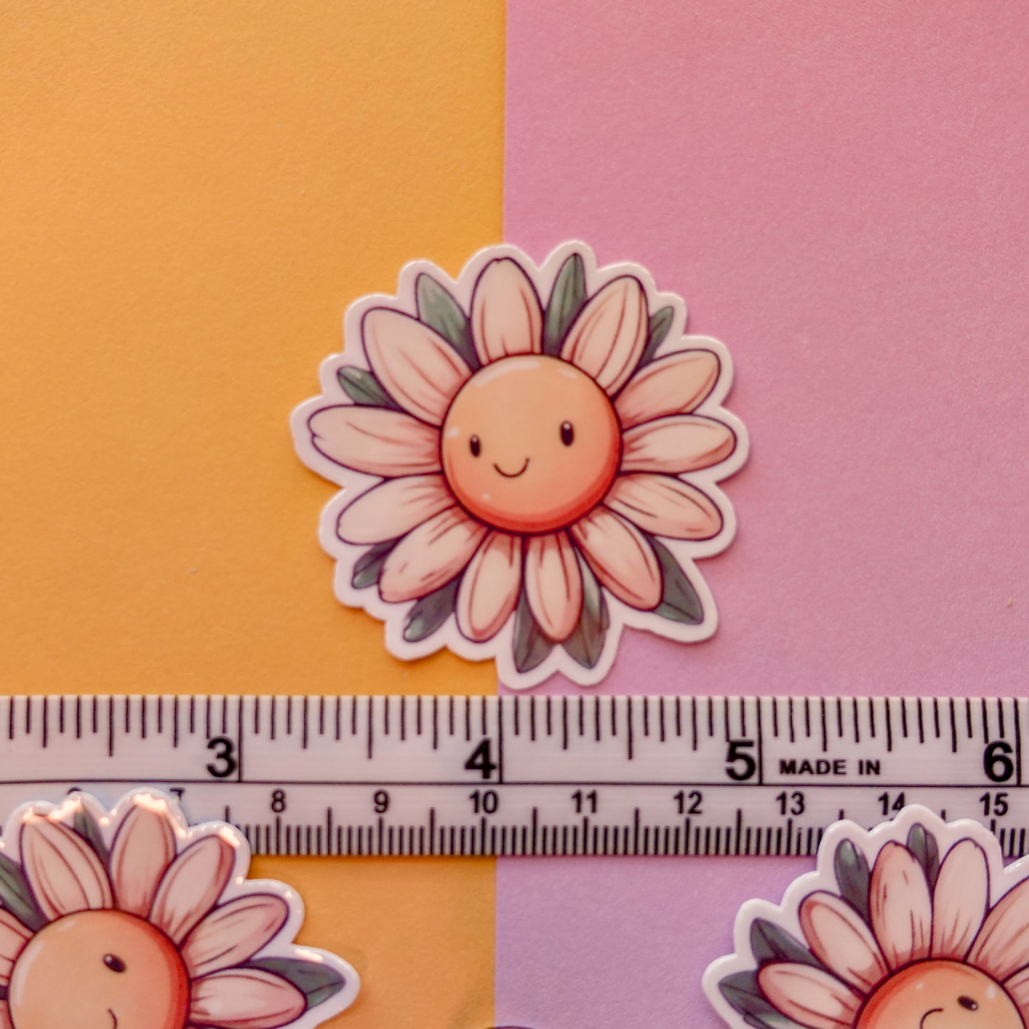 Daisy 3" + mini sticker